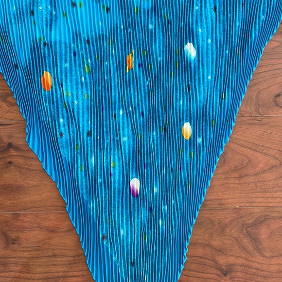 Burberry Blue Galaxy Outer Space Plants Pattern 100% Silk Scarf - Picture 4 of 8